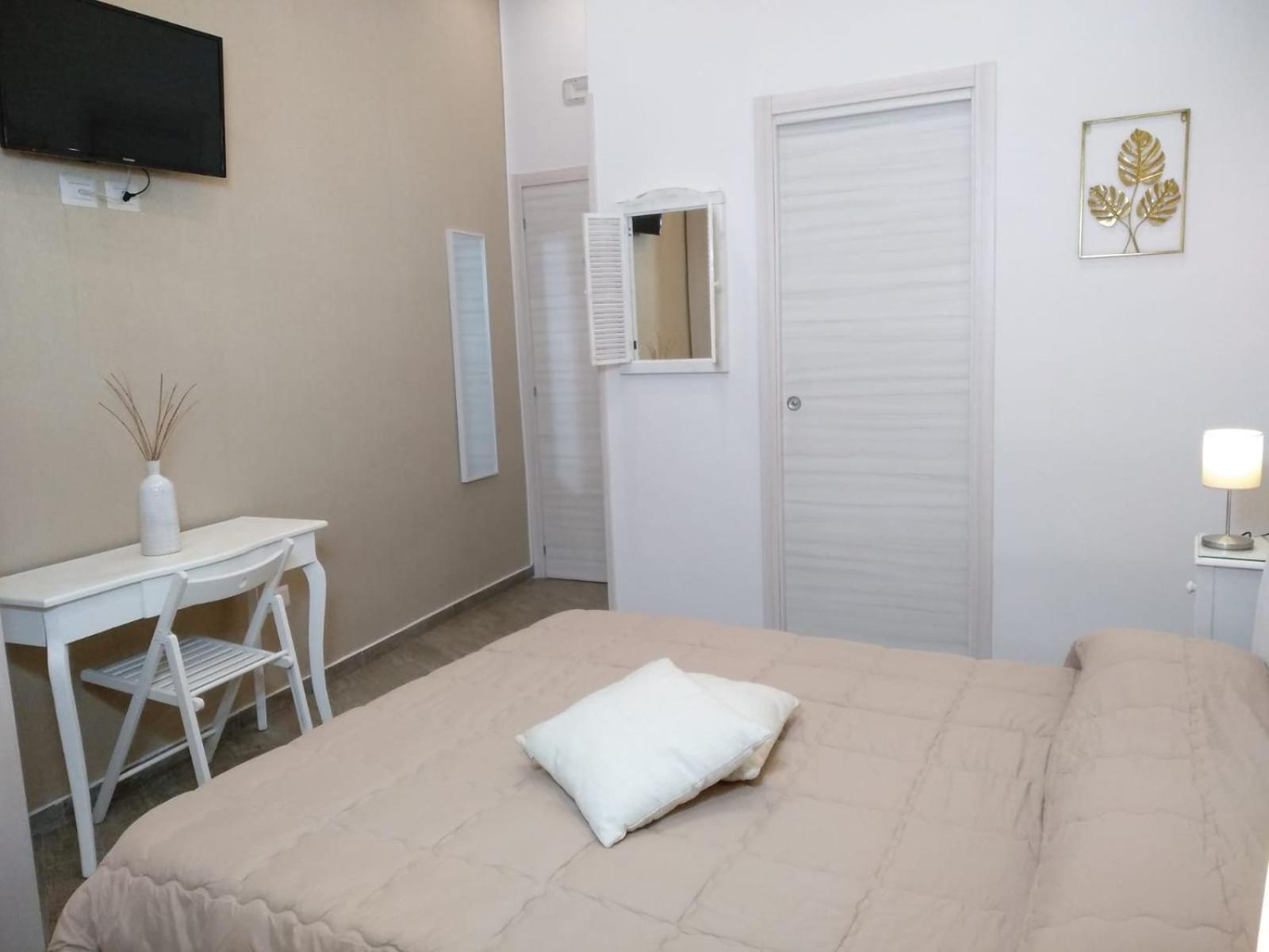 B&B Da Ary Colorful Rooms Νάπολη Εξωτερικό φωτογραφία