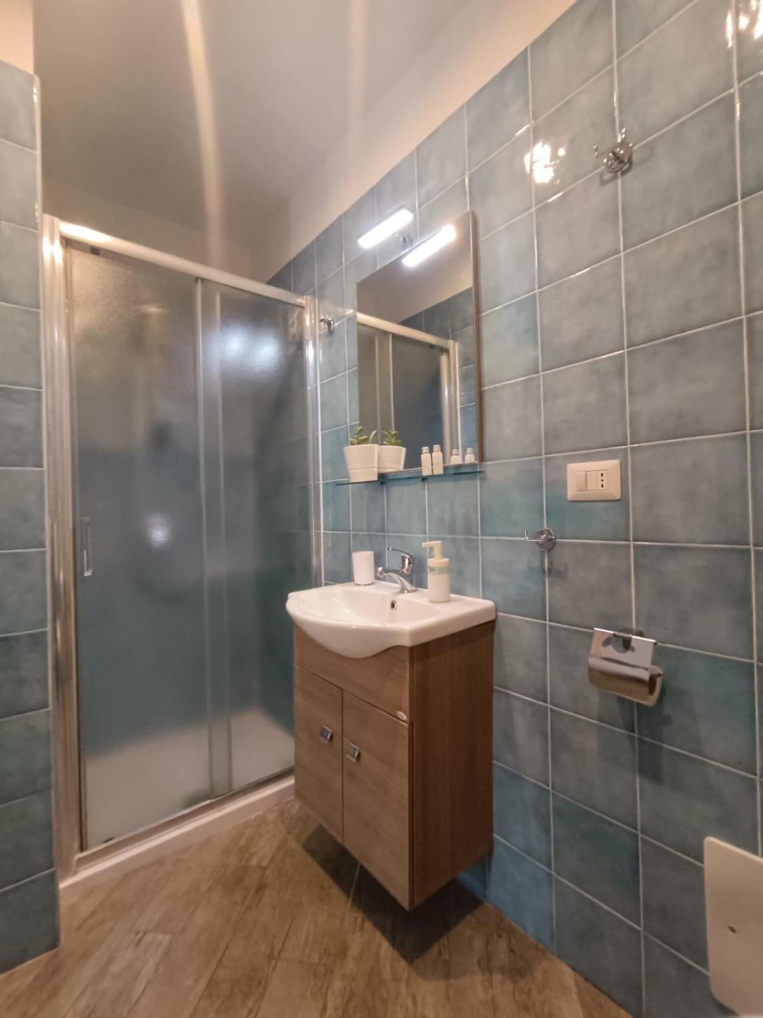 B&B Da Ary Colorful Rooms Νάπολη Εξωτερικό φωτογραφία