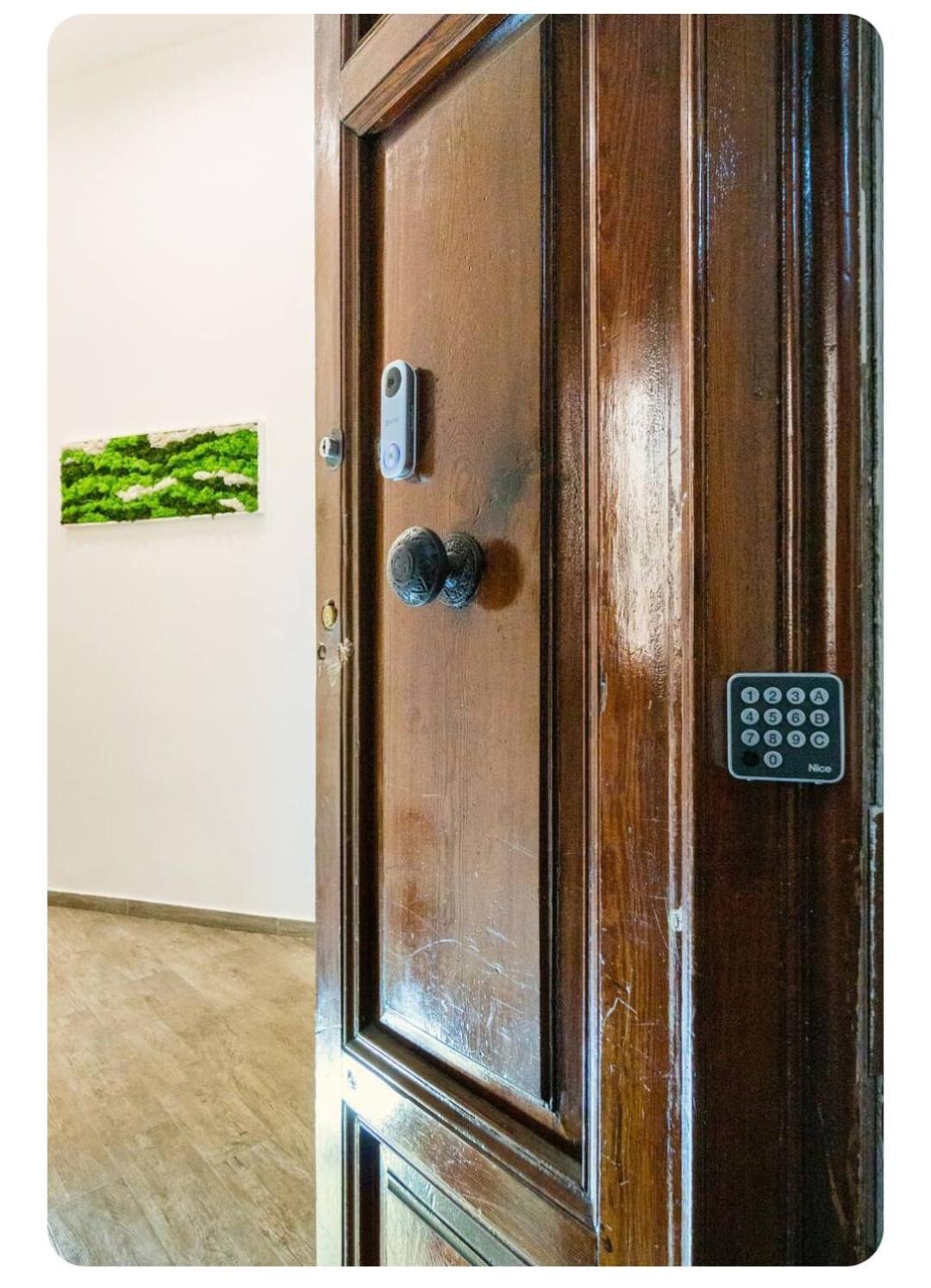 B&B Da Ary Colorful Rooms Νάπολη Εξωτερικό φωτογραφία